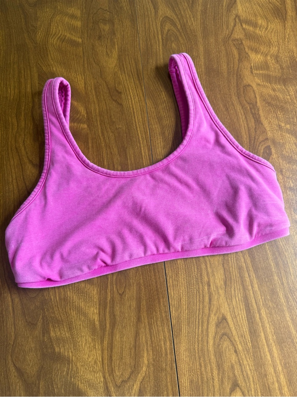 NWT Old Navy PowerChill Hot Pink Scoop Bralette
